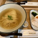 ゆりあげ港食堂 HACHI - 鶏塩中華そば