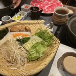 Shabu Shabu Japanese cuisine Kisoji Himonya Ten - 