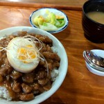 あおぞら銭函3丁め - 肉ぶっかけ飯