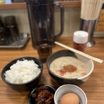 老虎苑 - かす汁定食と生たまご