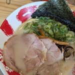 Jukusei Tonkotsu Ramen Senmon Ichiban Ken Imaike Ten - 白豚骨ラーメン