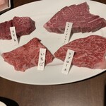 Matsusaka Gyuu Yakiniku Ittetsu Takaoka Ten - 高級なお肉の数々