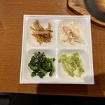 韓国食彩オモニ - サラダ4種