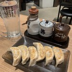 Nikujiru Gyoza no Dandadan Motomachi Ten - 