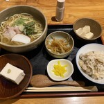 歩ん歩こ - 和風ラーメンとおばんざいセット