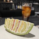 Aneho cafe&sweets - アイスコーヒーとメロンケーキ