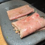 Wagyu Yakiniku Ushi WAKA Maru Shinbashi Ten - 