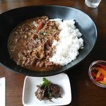 Cafe Felice - 近江牛すじカレーライスセット（スープ・サラダ・パプリカのピクルス・デザート・ドリンク付）1,280円