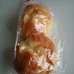 Sharon Bakery - 2個入り100円