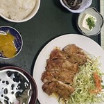 ちる亭  - チキンソテー定食 780円