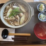 手打ち・つけ汁 うどん処 てる井 - いも煮うどん