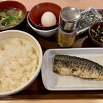 すき家 - 塩さばたまかけ朝食