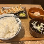 Nikujiru Gyoza no Dandadan Wako Ten - 