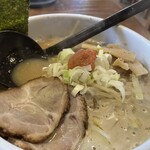 Hayate Maru Kumoji Ten - 白味噌ラーメン 880円