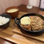 Hamburger steak no Beardritto Toyogeki Ten - 