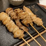 Uma Karaage to Izakemeshi Miraizaka Hakataguchi Ekimae Ten - 