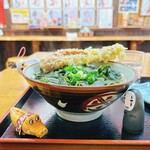 オハラうどん - やや濃いめな感じも
寒いからちょうど良かった