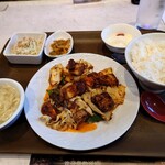 Hao Un Rai - 回鍋肉定食