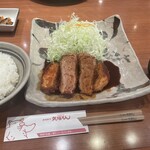 名古屋名物 みそかつ 矢場とん 栄セントライズ店 - 