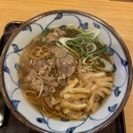 Wakana Soba Hankyu Ishibashi Ten - 肉そば ¥650（山椒付き） 店員さんの挨拶なし