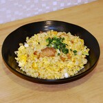 Chinese Kitchen 由里 - 卵と焼き豚入り黄金炒飯