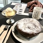 The Unknown Cafe Gallery Harajuku - 