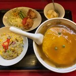 Chinese Katei Ryori Shanghai Ya - チャーハンラーメンセット（天津メンに変更）