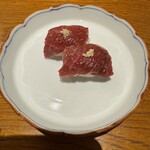 ひだりうま - お通し、馬肉握り