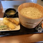 丸亀製麺 - 釜揚げうどん　特盛り