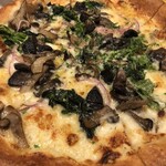 WOLFGANG PUCK PIZZA BAR Akasaka Aakuhiruzu Ten - 