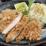 Tonkatsu Butagorira Shinkyogoku Rokkaku Ten - パワーランチ(ロース160㌘) 1,400円