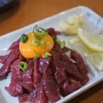 Private rooms Izakaya Sumika Akabane Ten -  馬ユッケ1,080円