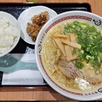 Kusatsu Parking Area (Kudari Sen) Food Court - 京風らーめん、唐揚げセット