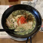 Hakata Tonkotsu Ramen Shirohige - 