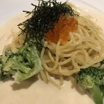 Patisserie & Restaurant Amour Haraki Nakayama Ten - ウニとイクラのクリームパスタ