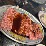 ホルモン焼肉 縁 - 