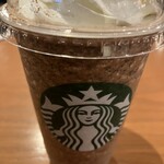 Starbucks Coffee Hanshin Mikage Kurasse Ten - ダークモカフラペチーノ。