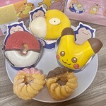 mister Donut Ichikawa Ekimae Shop - 『ポケモンドーナツ ピカチュウ』
                        『ポケモンドーナツ コダック』
                        『ポケモンドーナツ モンスターボール』
                        『エンゼルフレンチ』
                        『ストロベリーカスタードフレンチ』
                        