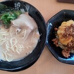 Tonkotsu Ramen Senmonten Ichicho Toyohashi Ten - 