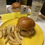 淡路島バーガー専門店 SHIMAUMA BURGER - 