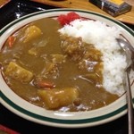 Ikedaya Shokudo - カレーライス400円。ジャガイモゴロゴロ。肉は見当たらず。あまーい。