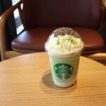 スターバックスコーヒー - メルティ ホワイト ピスタチオ フラペチーノ