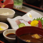 Sushi Washoku Maeda - 