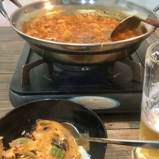 やみつきになるナッコプセ。愛情のつまった韓国料理をお酒と共に