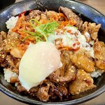 伝説のすた丼屋 - 