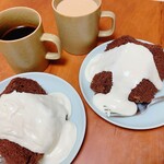 ジョエル - 料理写真:チョコレートシフォン生クリーム添え