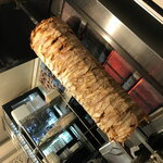 Yildz Kebab Umeyashiki Eki Mae - 店頭のドネルケバブ２０２３年１２月