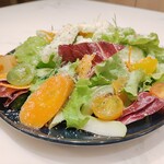 TRATTORIA E PIZZERIA JAMMO - 季節の野菜サラダ