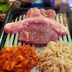 Korean Yakiniku Tonton - 