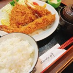 とんかつ 叶 - ミックスフライ定食。ご飯少なめ。